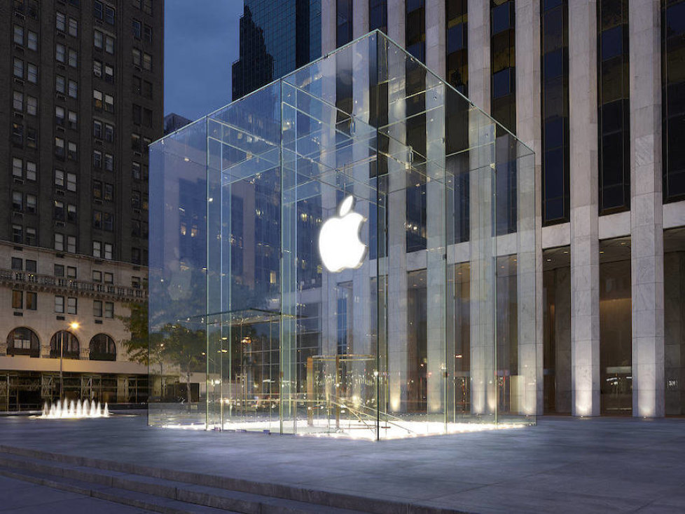 Apple-Store mit Logo