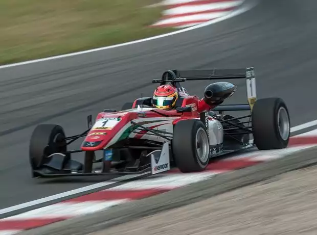 Lance Stroll Titel-Bild zur News: Lance Stroll