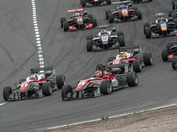 Nick Cassidy, Lance Stroll