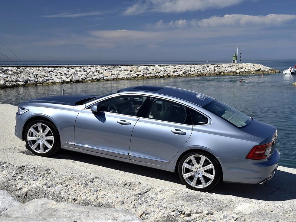 Volvo S90