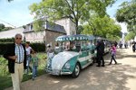 Classic Days Schloss Dyck 2015: Das Käfer-Bähnle aus dem Zeithaus der Autostadt.