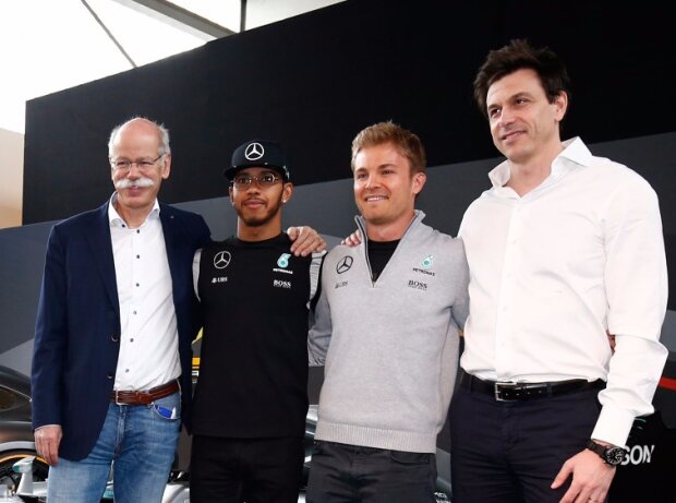 Titel-Bild zur News: Lewis Hamilton, Nico Rosberg, Toto Wolff