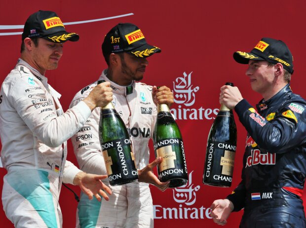 Titel-Bild zur News: Nico Rosberg, Lewis Hamilton, Max Verstappen