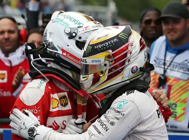 Lewis Hamilton, Sebastian Vettel Titel-Bild zur News: Lewis Hamilton, Sebastian Vettel