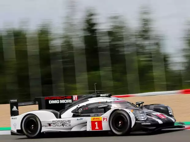 Timo Bernhard, Mark Webber Titel-Bild zur News: Timo Bernhard, Mark Webber