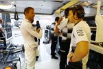 Jenson Button (McLaren) und Stoffel Vandoorne 