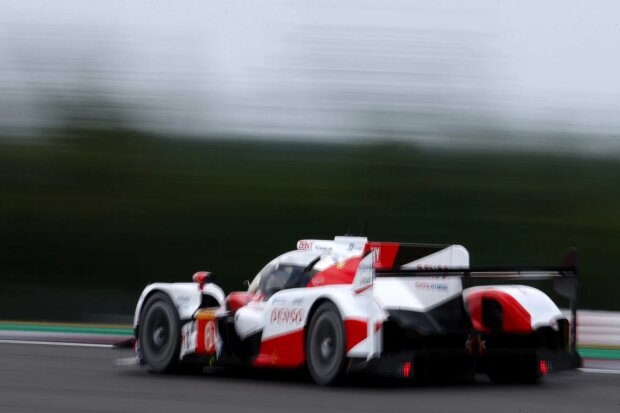 Mike Conway Kamui Kobayashi ~Mike Conway (Toyota) und Kamui Kobayashi (Toyota) ~ Mike Conway Kamui Kobayashi ~Mike Conway (Toyota) und Kamui Kobayashi (Toyota) ~