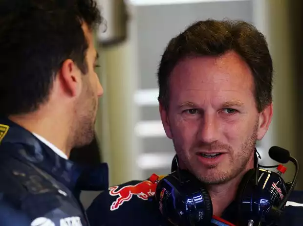 Daniel Ricciardo, Christian Horner Titel-Bild zur News: Daniel Ricciardo, Christian Horner