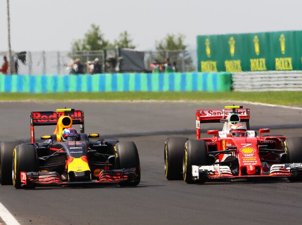 Max Verstappen, Kimi Räikkönen Max Verstappen, Kimi Räikkönen