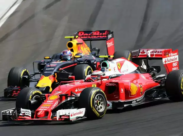 Max Verstappen, Kimi Räikkönen Titel-Bild zur News: Max Verstappen, Kimi Räikkönen