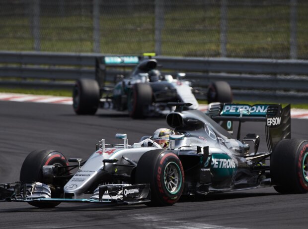 Lewis Hamilton, Nico Rosberg Lewis Hamilton, Nico Rosberg