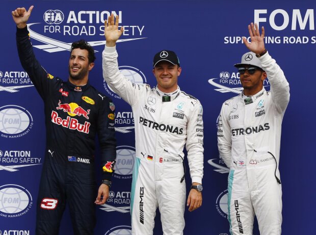Nico Rosberg, Daniel Ricciardo, Lewis Hamilton Nico Rosberg, Daniel Ricciardo, Lewis Hamilton