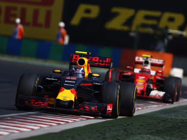 Max Verstappen, Kimi Räikkönen Max Verstappen, Kimi Räikkönen