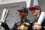 Daniel Ricciardo (Red Bull) und Max Verstappen (Red Bull) 