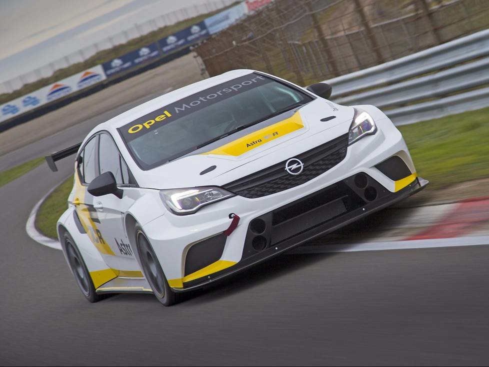 Opel Astra TCR