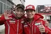 Bild zum Inhalt: WM-Kampf: Nicky Hayden drückt Valentino Rossi die Daumen