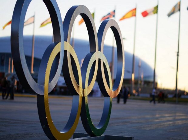 Titel-Bild zur News: Olympische Ringe