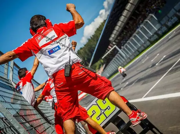 Andrea Iannone Titel-Bild zur News: Andrea Iannone