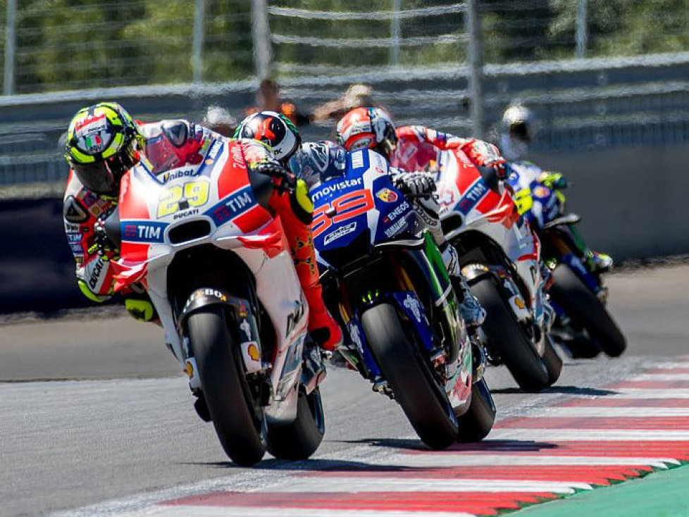 Andrea Iannone, Jorge Lorenzo
