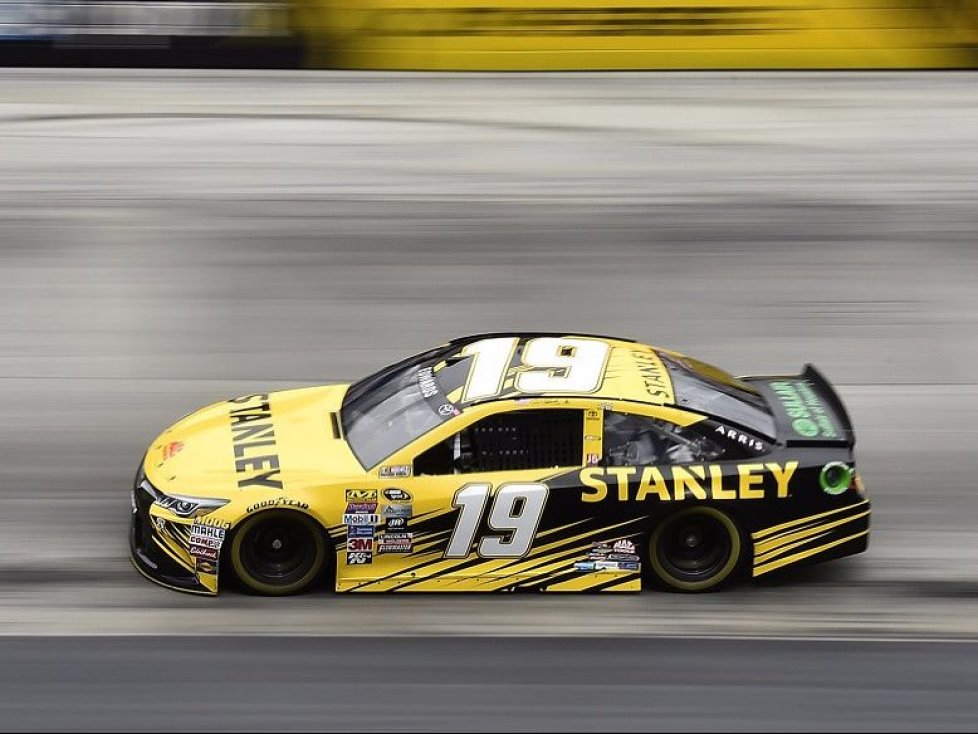 Carl Edwards