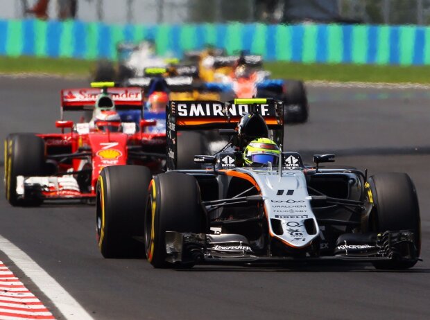 Kimi Räikkönen, Sergio Perez Kimi Räikkönen, Sergio Perez