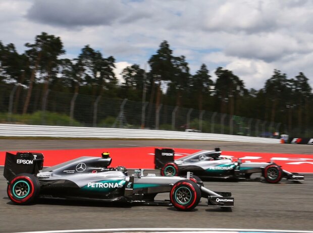Nico Rosberg, Lewis Hamilton Nico Rosberg, Lewis Hamilton