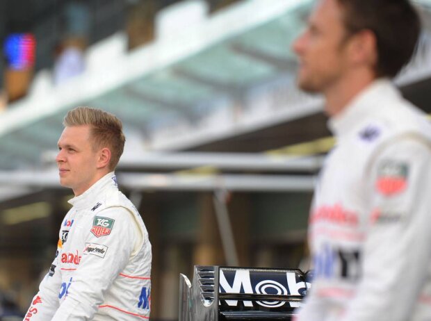 Kevin Magnussen, Jenson Button Kevin Magnussen, Jenson Button