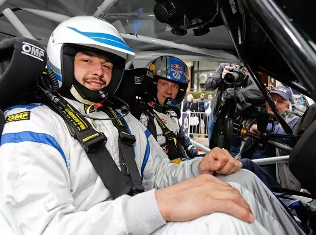 Als Beifahrer von Marcus Grönholm bei der San Marino Rallylegend Titel-Bild zur News: Als Beifahrer von Marcus Grönholm bei der San Marino Rallylegend