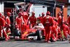 Bild zum Inhalt: Kimi on fire: Darum rauchte es bei Räikkönen im Auto