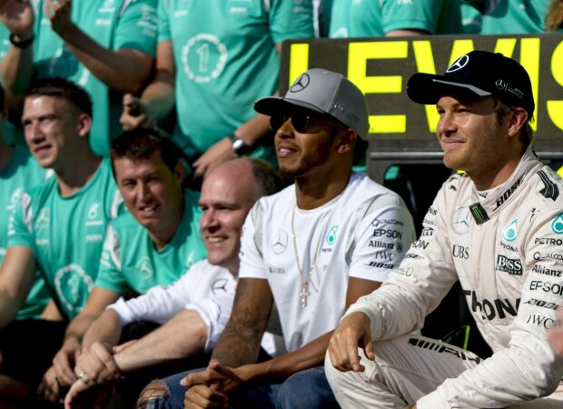 Lewis Hamilton Nico Rosberg Mercedes Mercedes AMG Petronas Formula One Team F1 ~Lewis Hamilton (Mercedes) und Nico Rosberg (Mercedes) ~ 