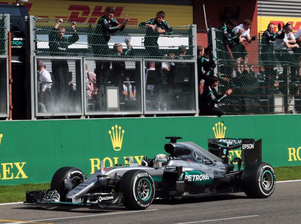 Lewis Hamilton Lewis Hamilton