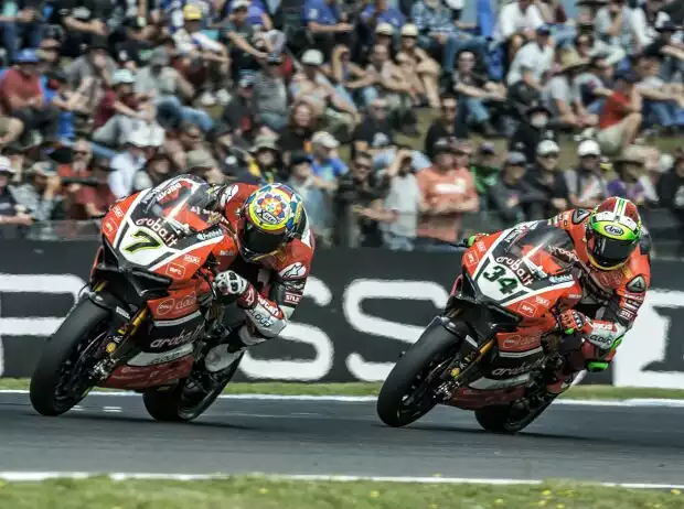 Chaz Davies, Davide Giugliano Titel-Bild zur News: Chaz Davies, Davide Giugliano