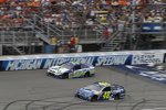 Jimmie Johnson (Hendrick) und Casey Mears (Germain) 