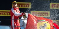 Bild zum Inhalt: Sebastian Vettel: Monza war schönstes Podium in Rot