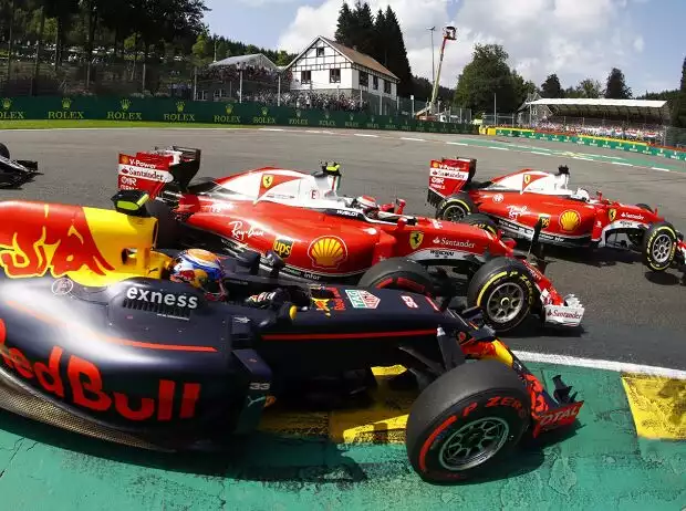 Max Verstappen, Kimi Räikkönen, Sebastian Vettel Titel-Bild zur News: Max Verstappen, Kimi Räikkönen, Sebastian Vettel