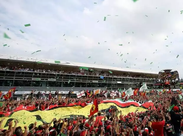 Fernando Alonso, Sebastian Vettel, Mark Webber Titel-Bild zur News: Fernando Alonso, Sebastian Vettel, Mark Webber