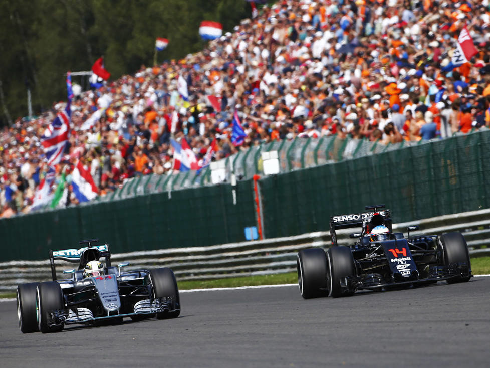 Fernando Alonso, Lewis Hamilton