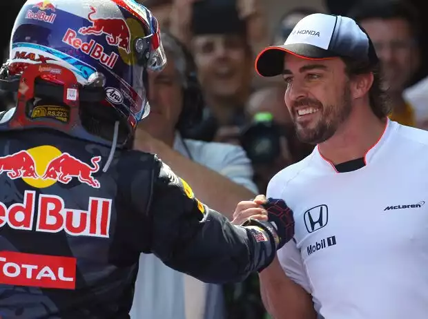Max Verstappen, Fernando Alonso Titel-Bild zur News: Max Verstappen, Fernando Alonso