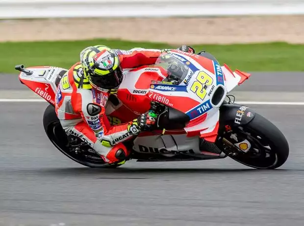 Andrea Iannone Titel-Bild zur News: Andrea Iannone