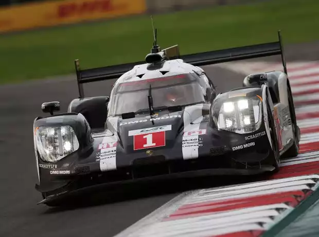 Timo Bernhard, Mark Webber, Brendon Hartley Titel-Bild zur News: Timo Bernhard, Mark Webber, Brendon Hartley