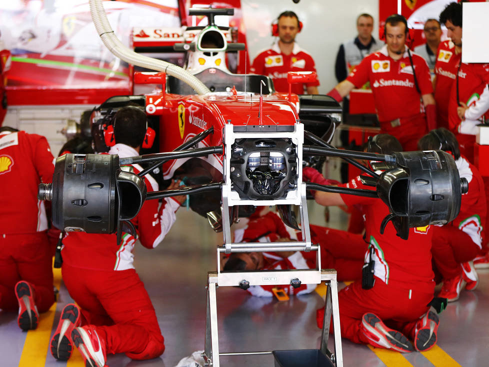 Auto von Sebastian Vettel in der Box