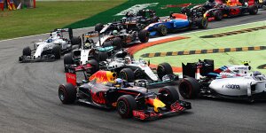 Psychologe Hamilton gesteht Startpatzer: "Sorry, Jungs!"