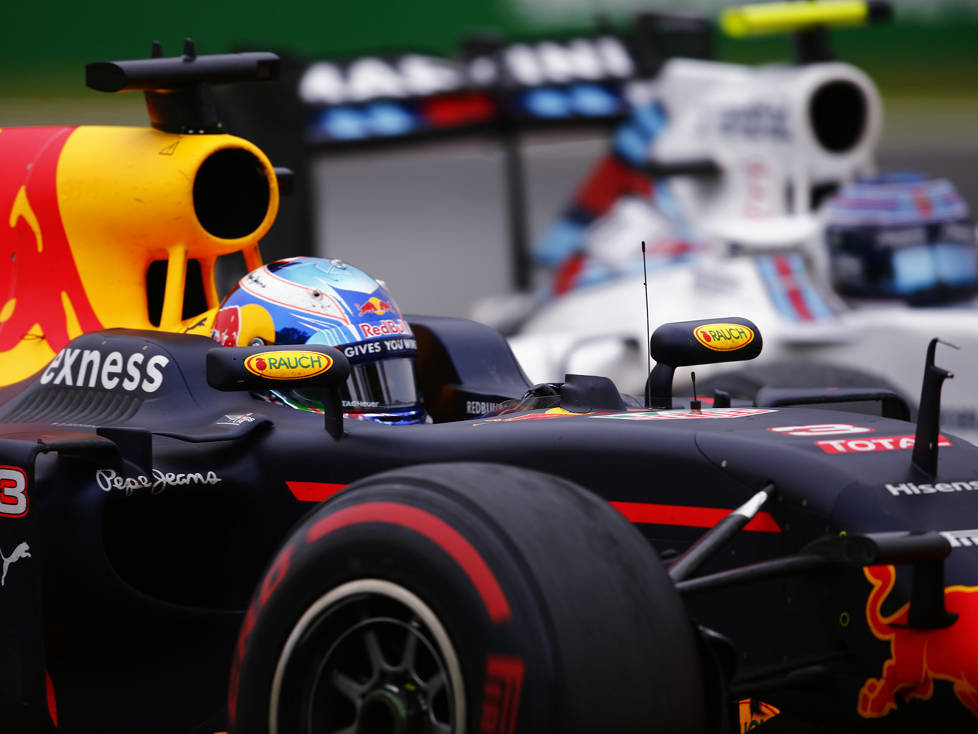 Daniel Ricciardo, Valtteri Bottas