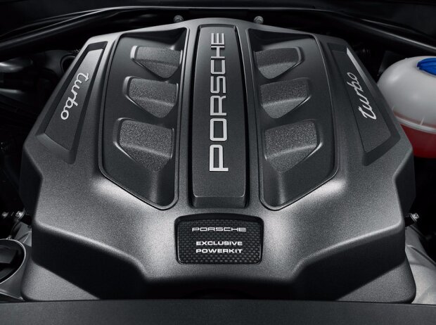 Porsche Macan Turbo Motor mit Performance-Paket Porsche Macan Turbo Motor mit Performance-Paket