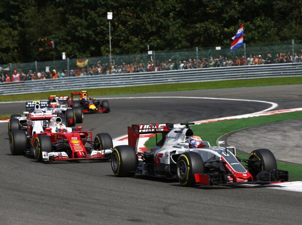 Titel-Bild zur News: Romain Grosjean, Sebastian Vettel