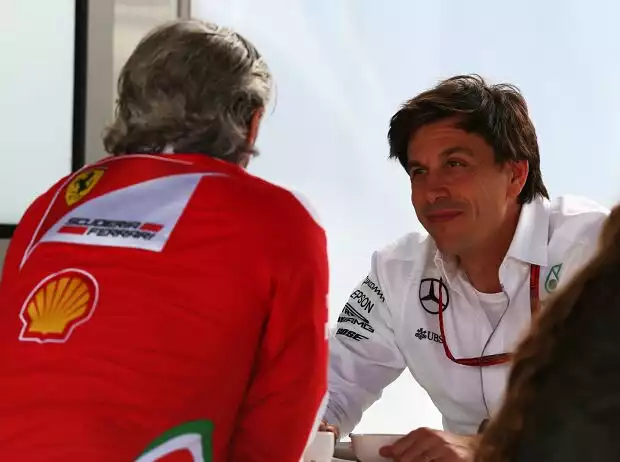 Maurizio Arrivabene, Toto Wolff Titel-Bild zur News: Maurizio Arrivabene, Toto Wolff