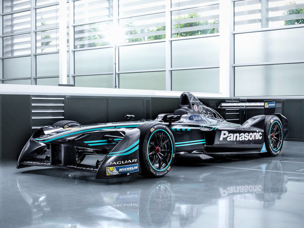 Jaguar I-Type 1