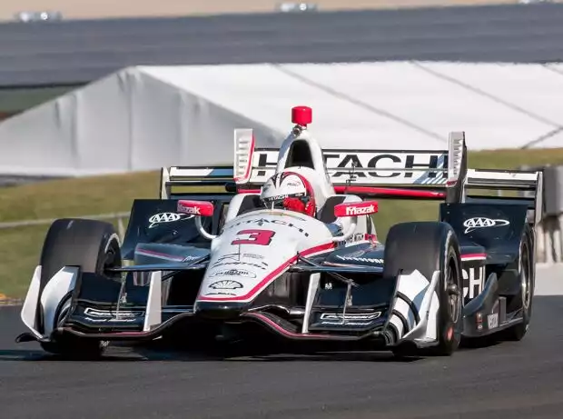 Helio Castroneves Titel-Bild zur News: Helio Castroneves