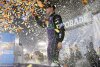 Bild zum Inhalt: NASCAR Richmond: Dritter Sieg für Hamlin in Chaos-Rennen