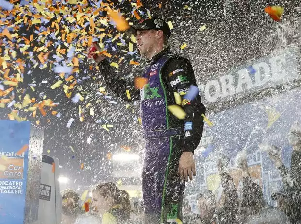 Denny Hamlin Titel-Bild zur News: Denny Hamlin